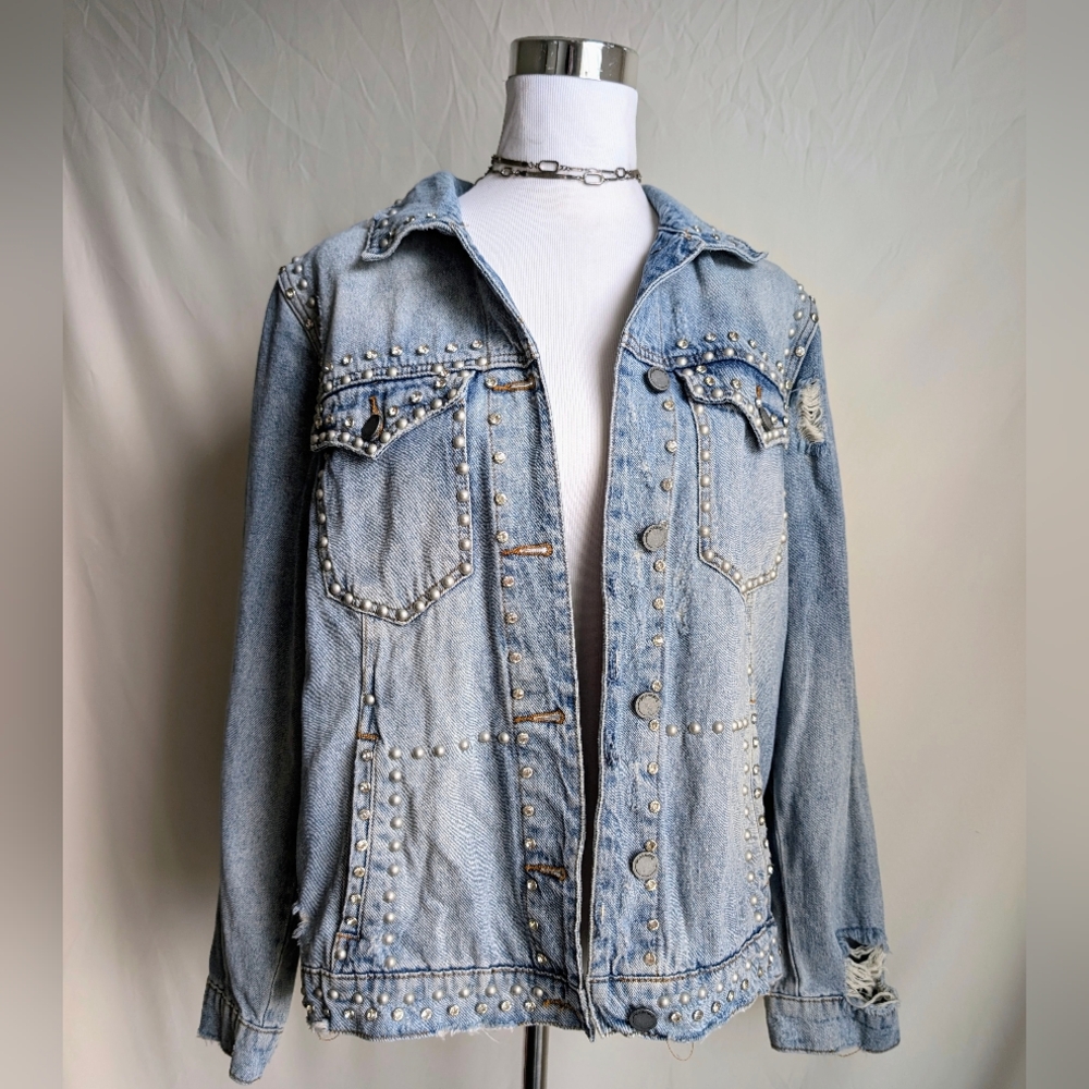 Blank NYC Studded Denim Jacket – Distressed | M